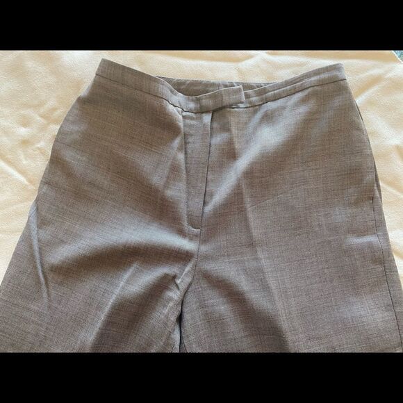 Studio Tahari 3 pieces suit - Picture 11 of 14